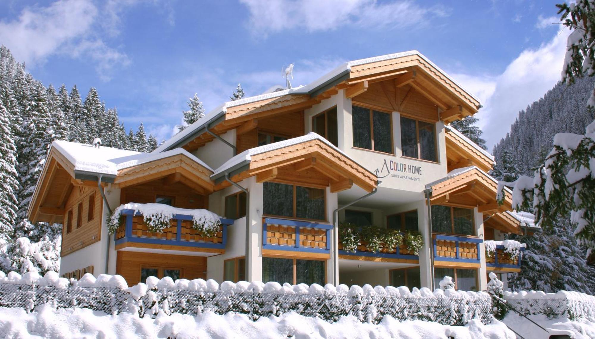 Color Home Suite Apartments Predazzo Exterior foto