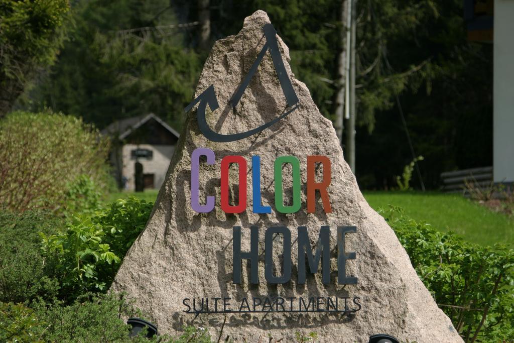 Color Home Suite Apartments Predazzo Exterior foto