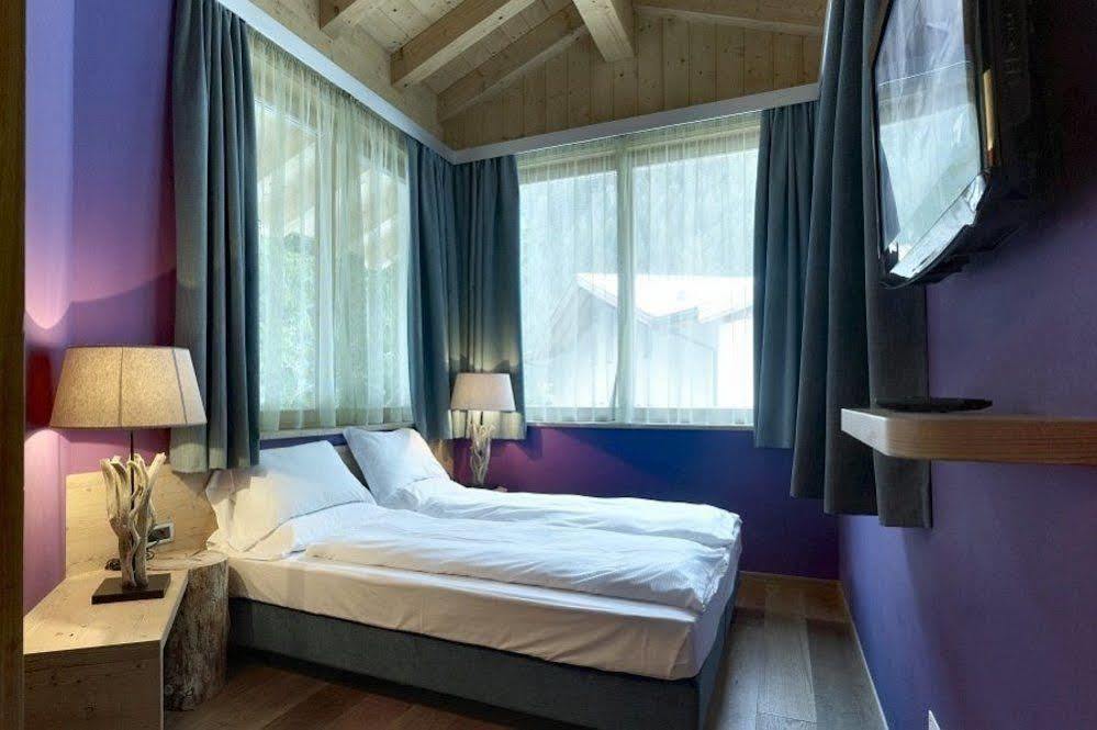 Color Home Suite Apartments Predazzo Exterior foto